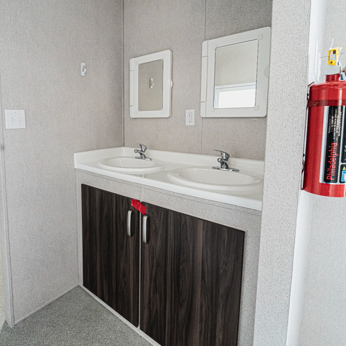 GS dormitorio 10´x38´