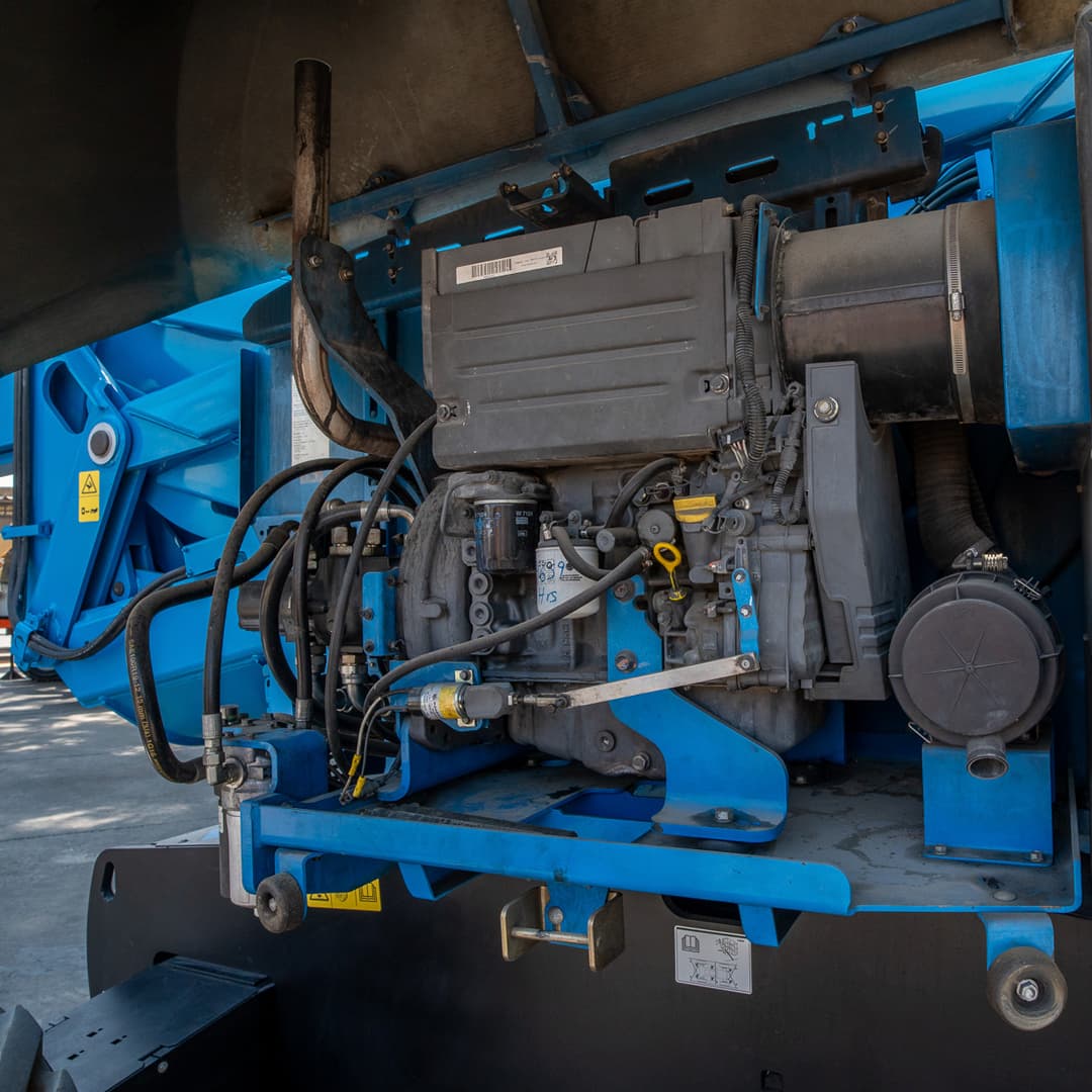 Plataforma Genie 60ft Combustión