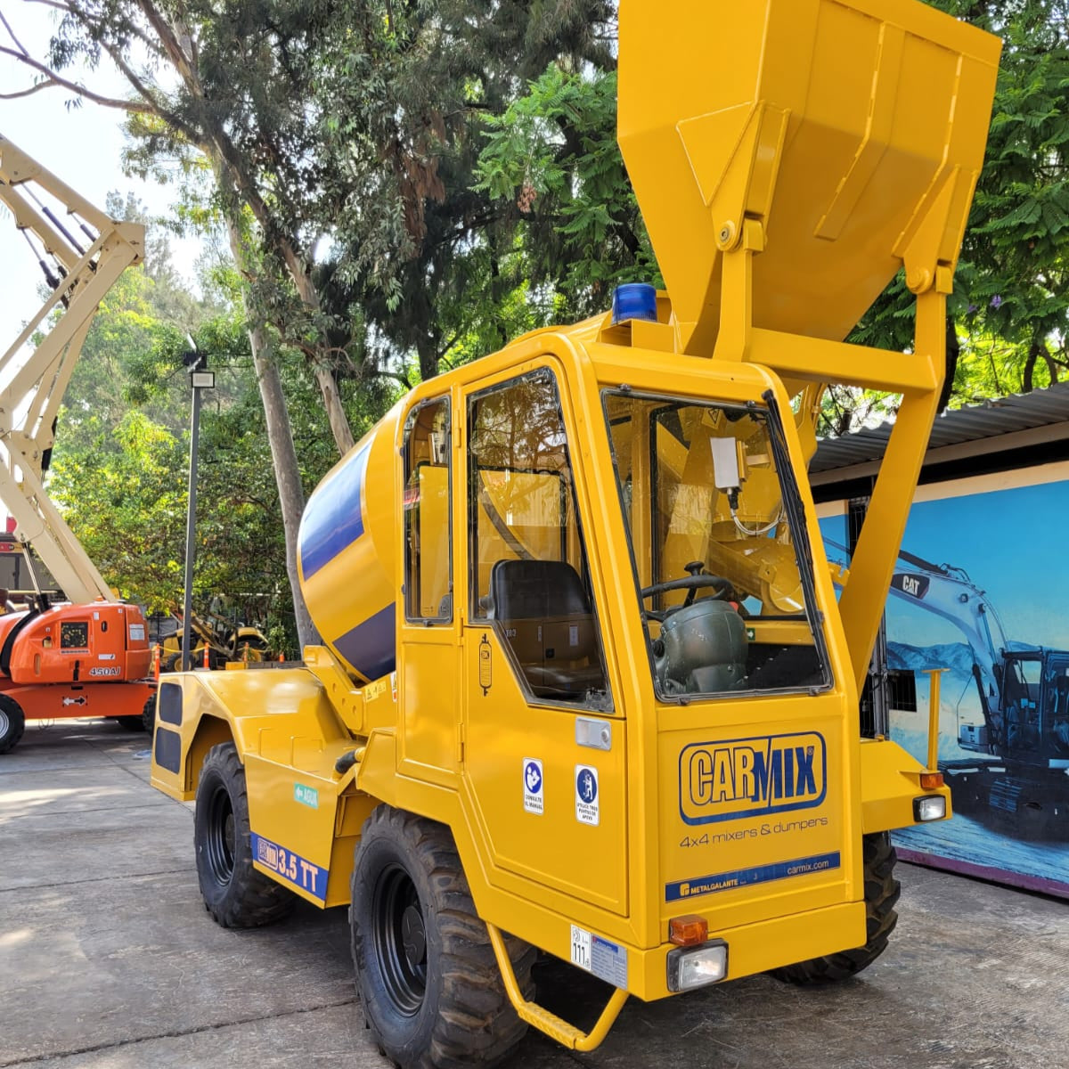 CARMIX 3.5 USADO (T25W41)