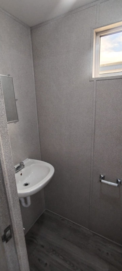 GS oficina 8´x20´ con baño