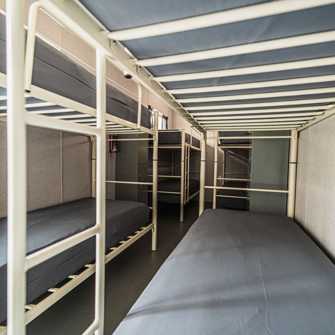 GS dormitorio 8´x32´ múltiple